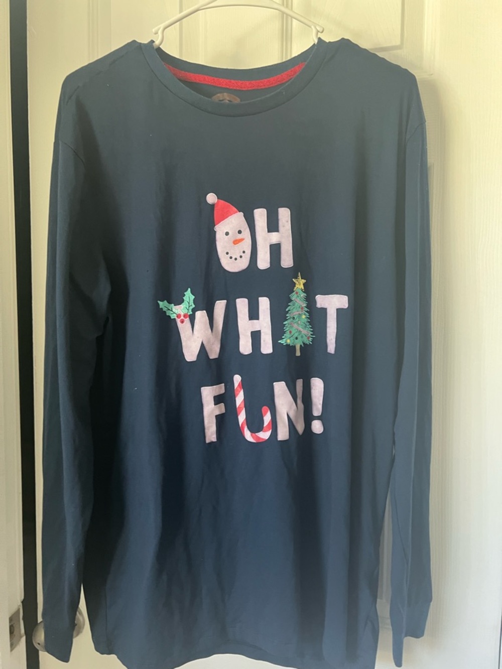 Holiday Time Men's Navy Long-Sleeve 'Oh What Fun!' Holiday Graphic Tee